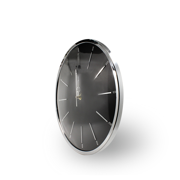 Stylové nástěnné hodiny s IP kamerou - IP100