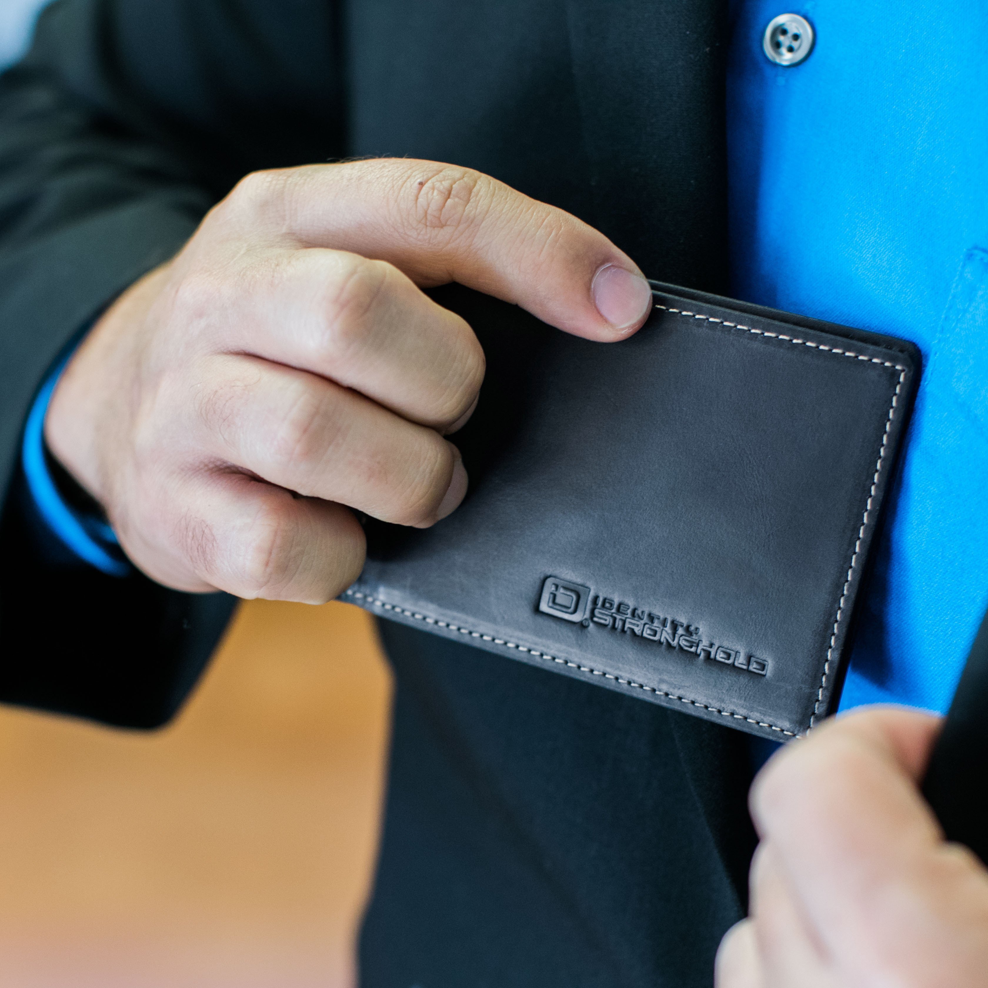 RFID kožená peněženka - dolarovka